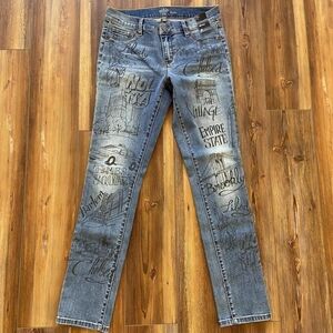 NWOT New York & Company Printed Blue Skinny Jeans Womens Size 28 Inch Waist